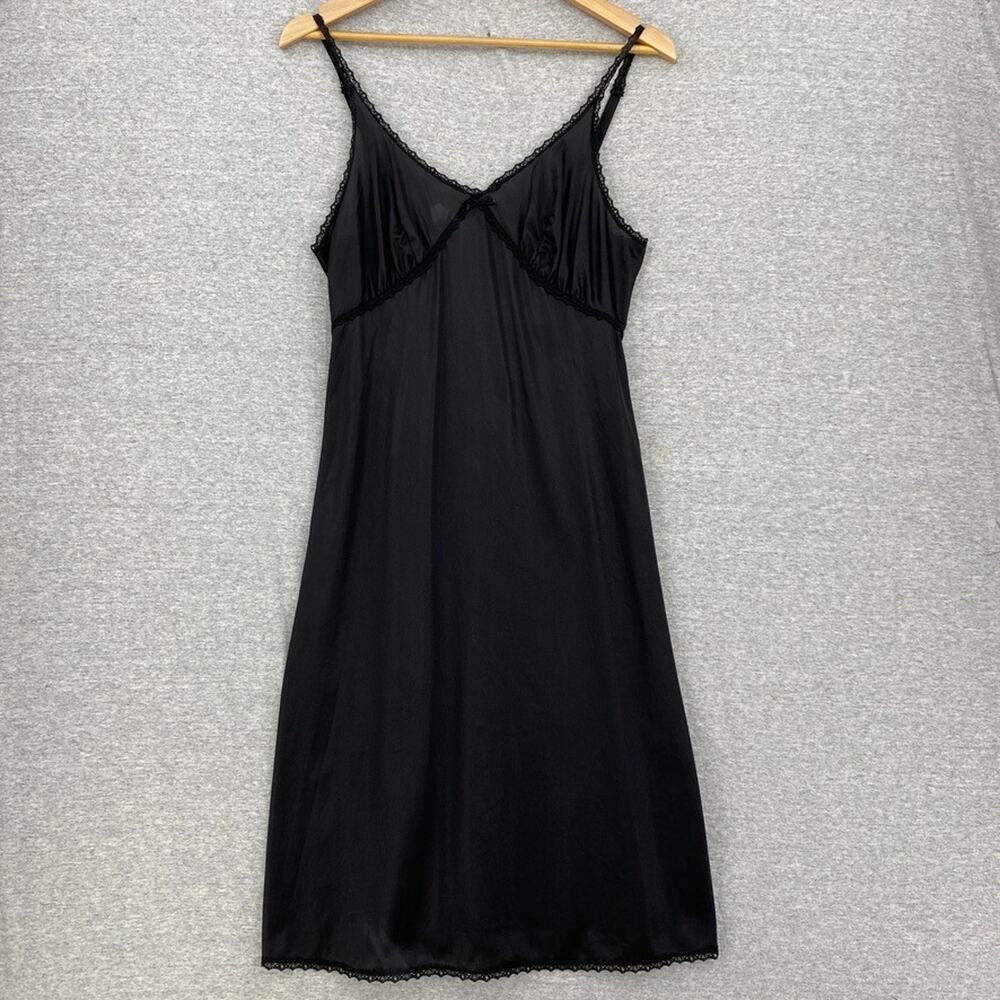 Vintage Dixie Belle Full Slip Womens 34 Black Nylon Fashion Length Lace Trim